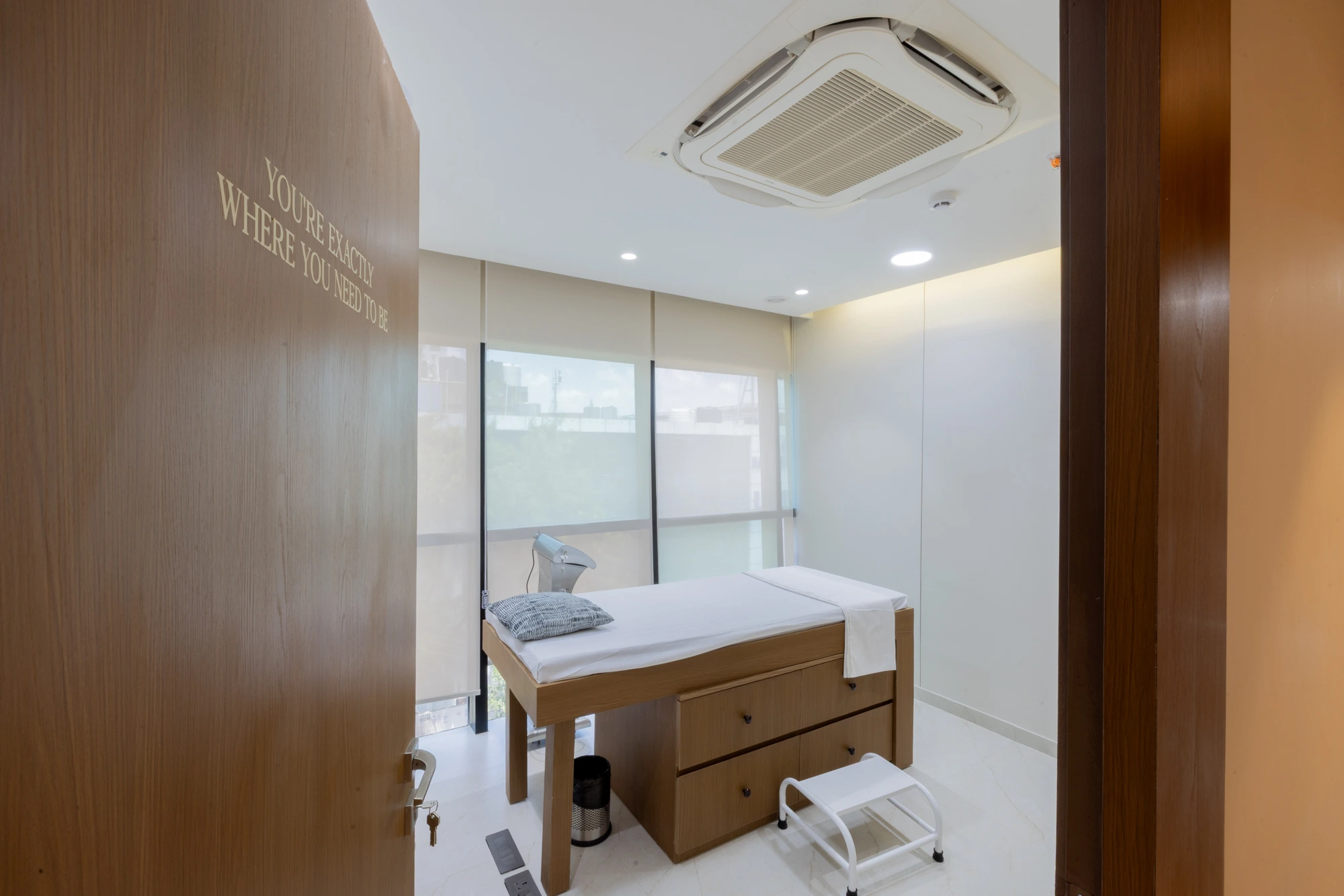 Alive wellness HITEC City clinic tour4